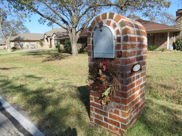 Brick Mailbox Replacement in Granger