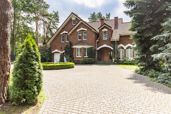 Driveway Brick Repair in Granger